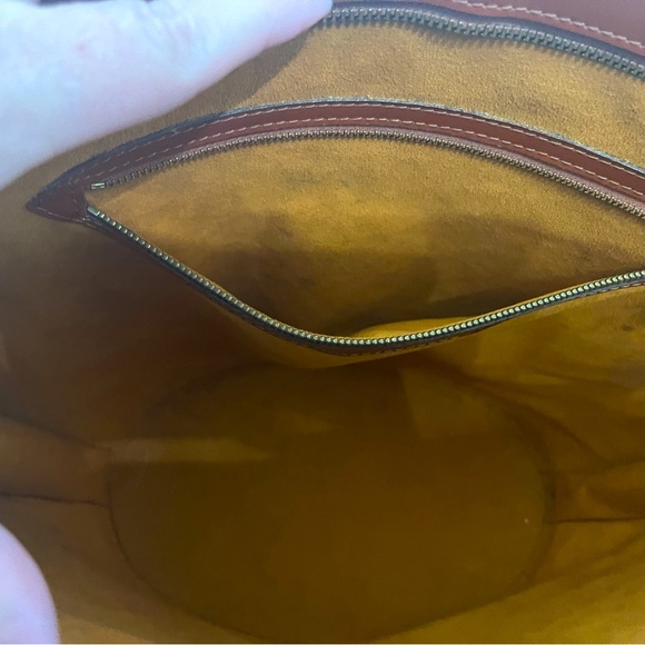 LV Saint Jacques Epi - Picture 5 of 6